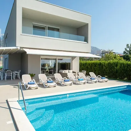 Blue Bay Villa *